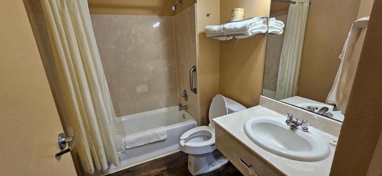 Weston Inn & Suites Rusk Dış mekan fotoğraf