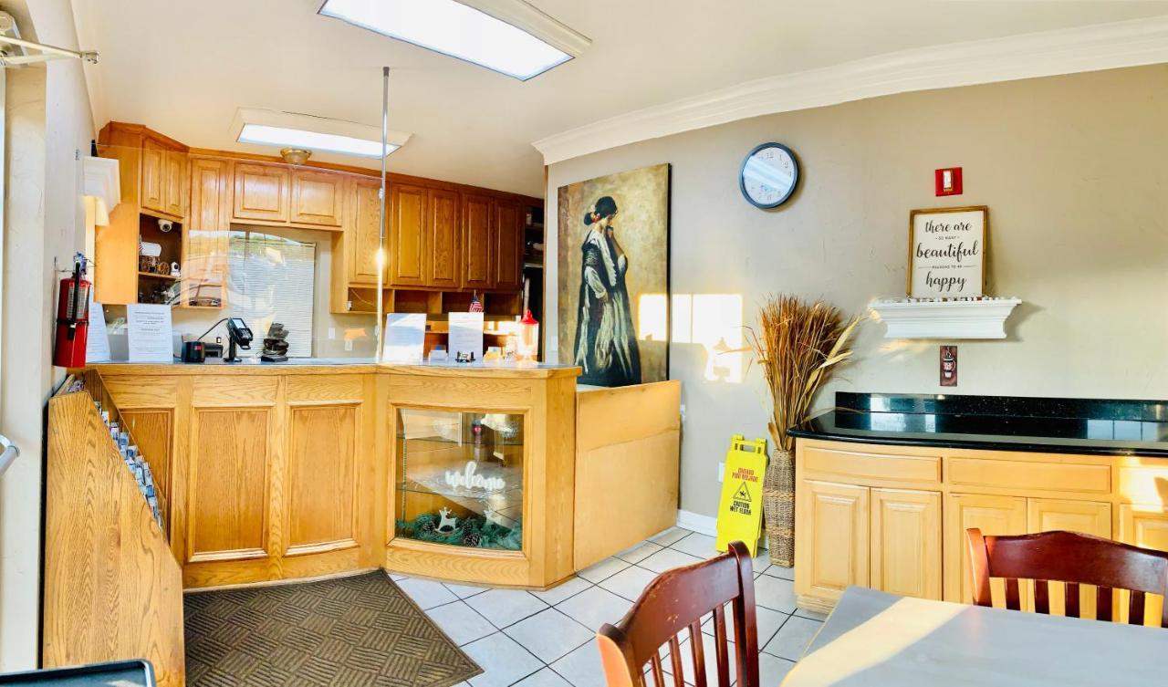 Weston Inn & Suites Rusk Dış mekan fotoğraf