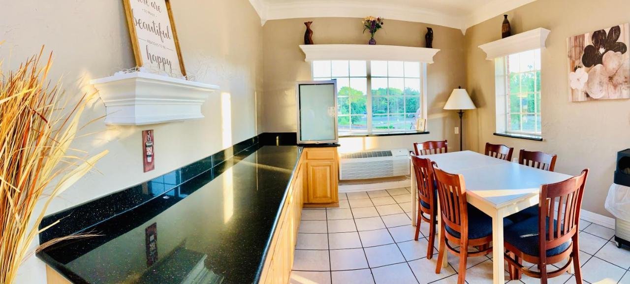 Weston Inn & Suites Rusk Dış mekan fotoğraf